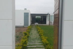 Casa de campo en condominio